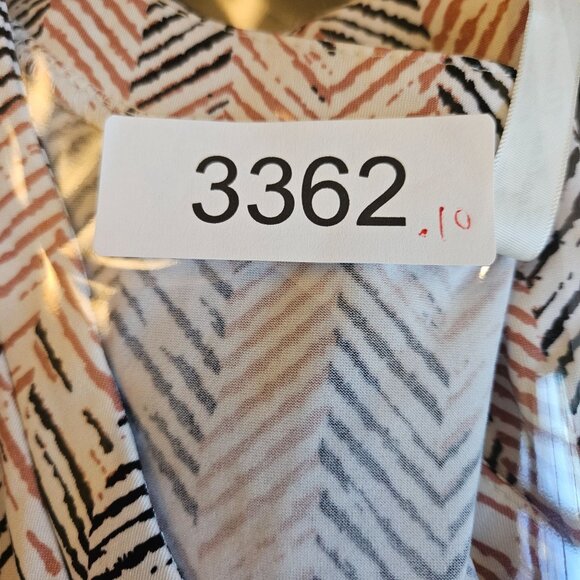 Perception Womens 3X Lightweight Chevron Print Blouse 3/4 Sleeves 1/4 zip vneck - Picture 6 of 6